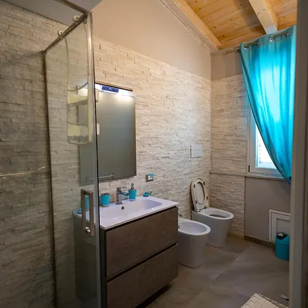 Guest house La Piazzetta A Mare House