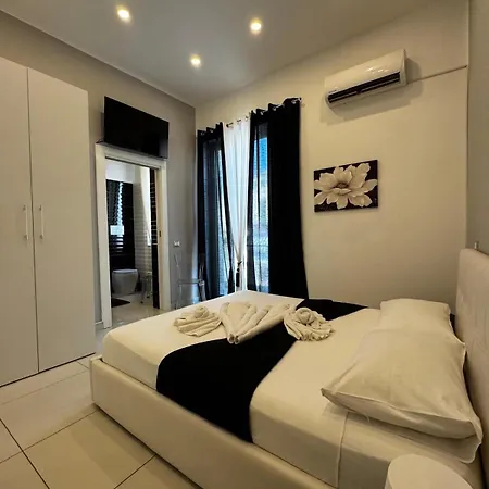 La Piazzetta A Mare House Vendégház 3*